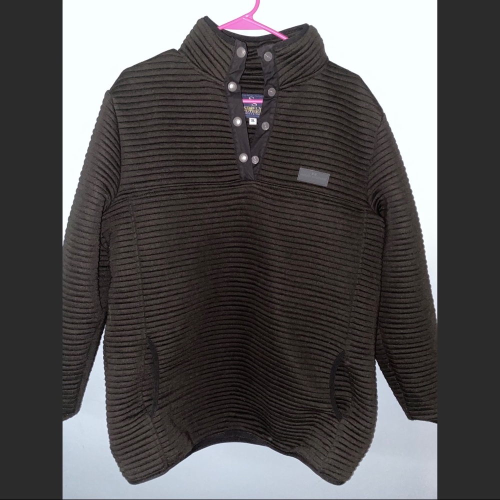 Black ribbed Simply Southern pullover XL